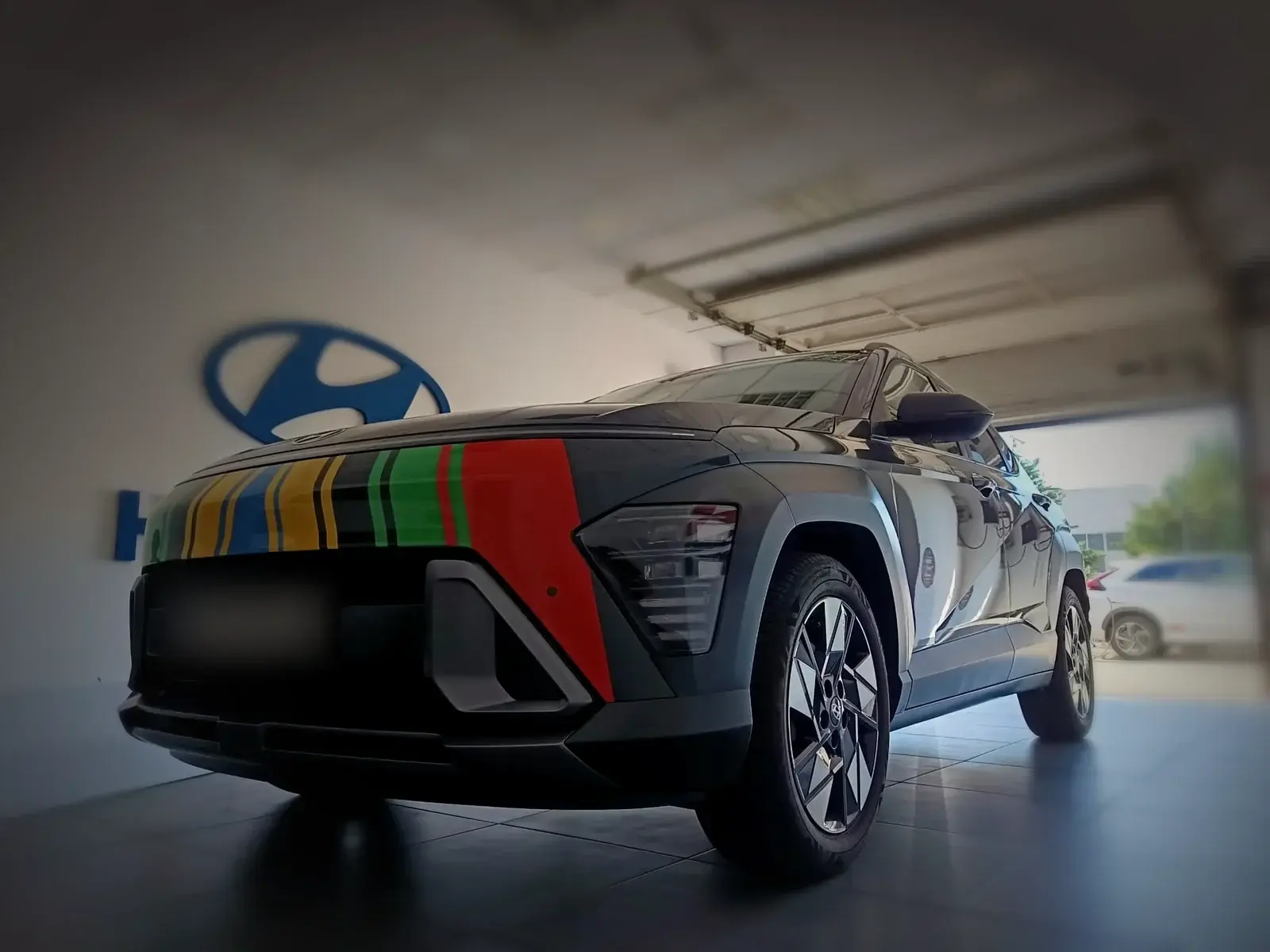 Hyundai – mașină de showroom (1 din 2)