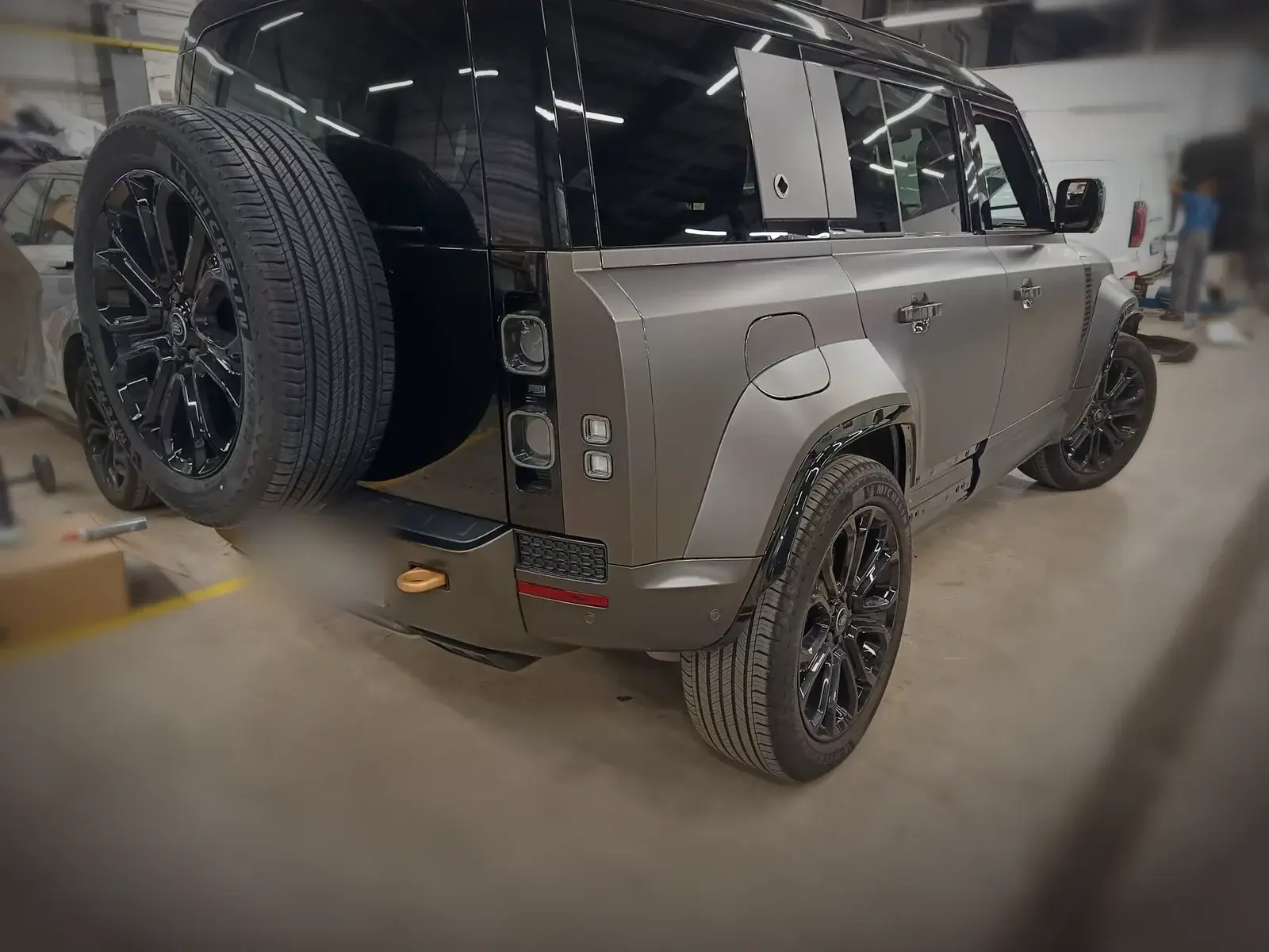 Land Rover Defender – folie PPF mată (4 din 5)